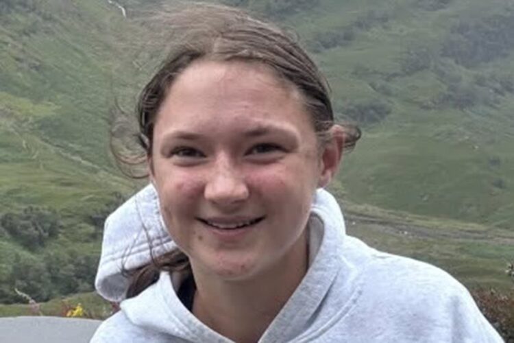 Urgent search for missing Swindon teen last seen outside Tesco