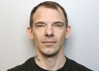 Swindon fraudster jailed after stealing identities to fund gambling