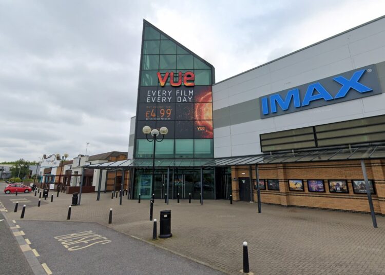 ‘South Asian’ man slaps woman in violent scenes at Swindon cinema