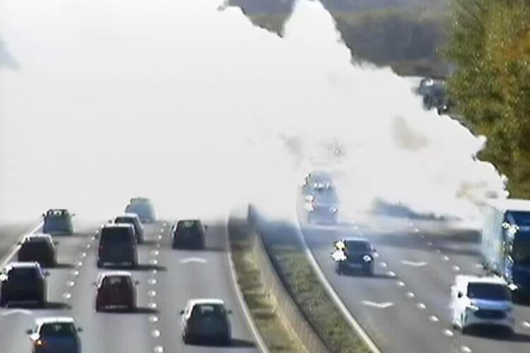 Smoke plume blinds drivers on M4 in Wiltshire after car catches fire